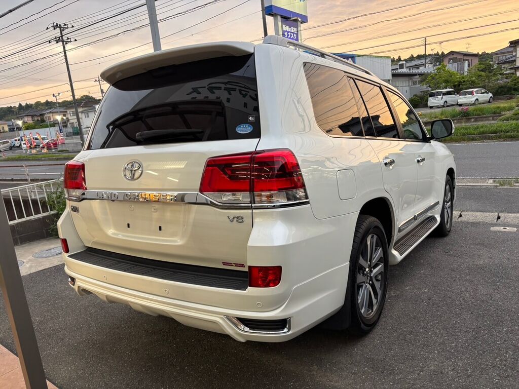 トヨタ ランドクルーザー 納車写真③