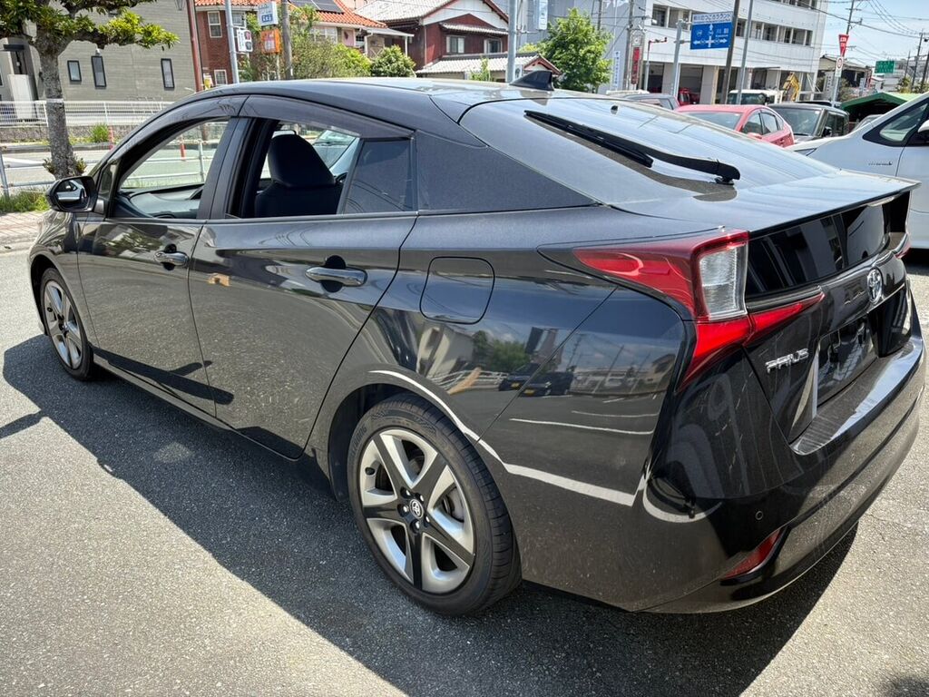 トヨタ プリウス サイドリア