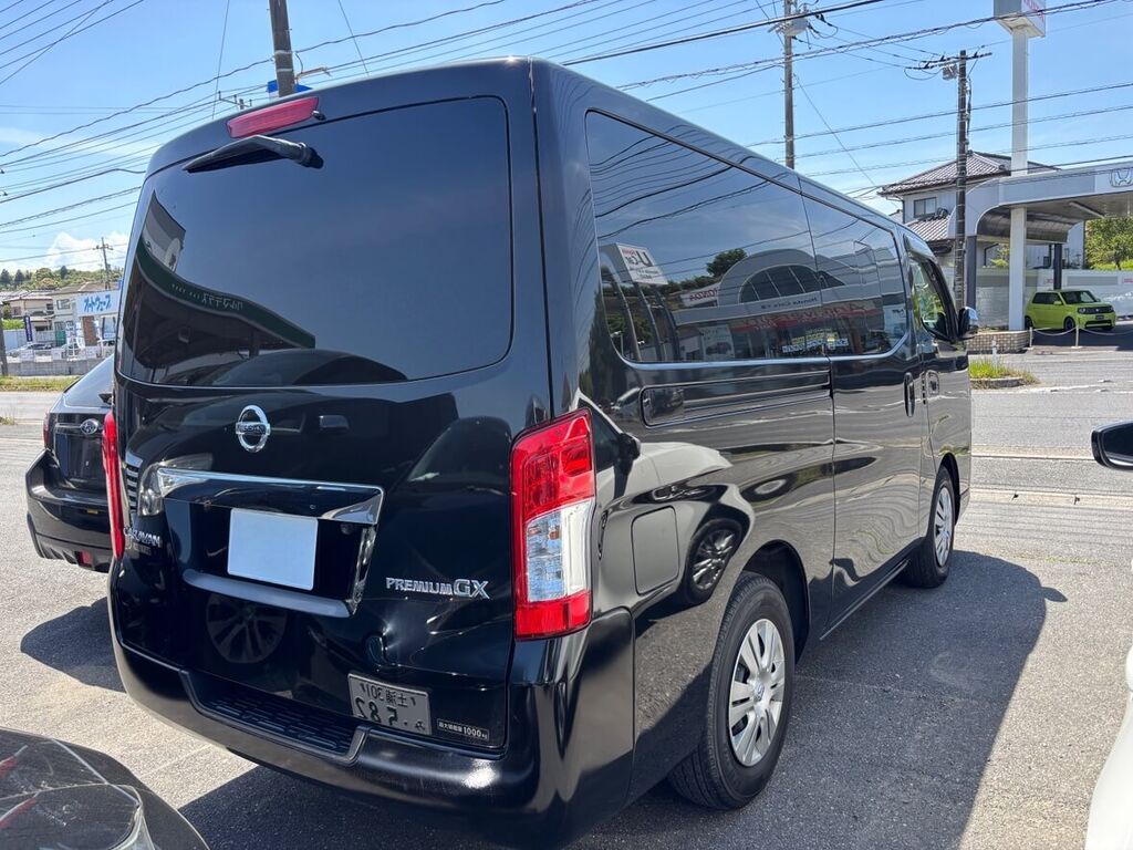 日産 NV350 キャラバン リアサイド