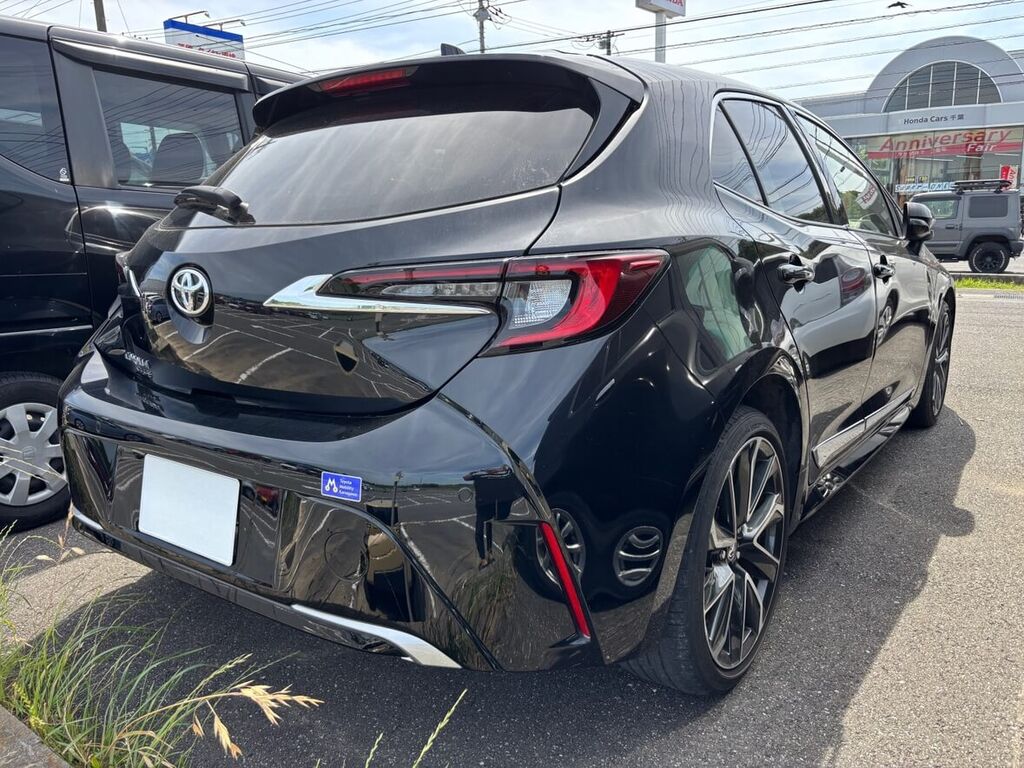 トヨタ カローラスポーツ リア