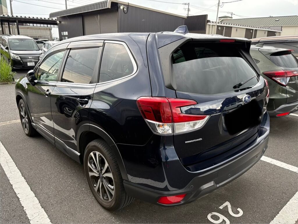 スバル フォレスター リアサイド